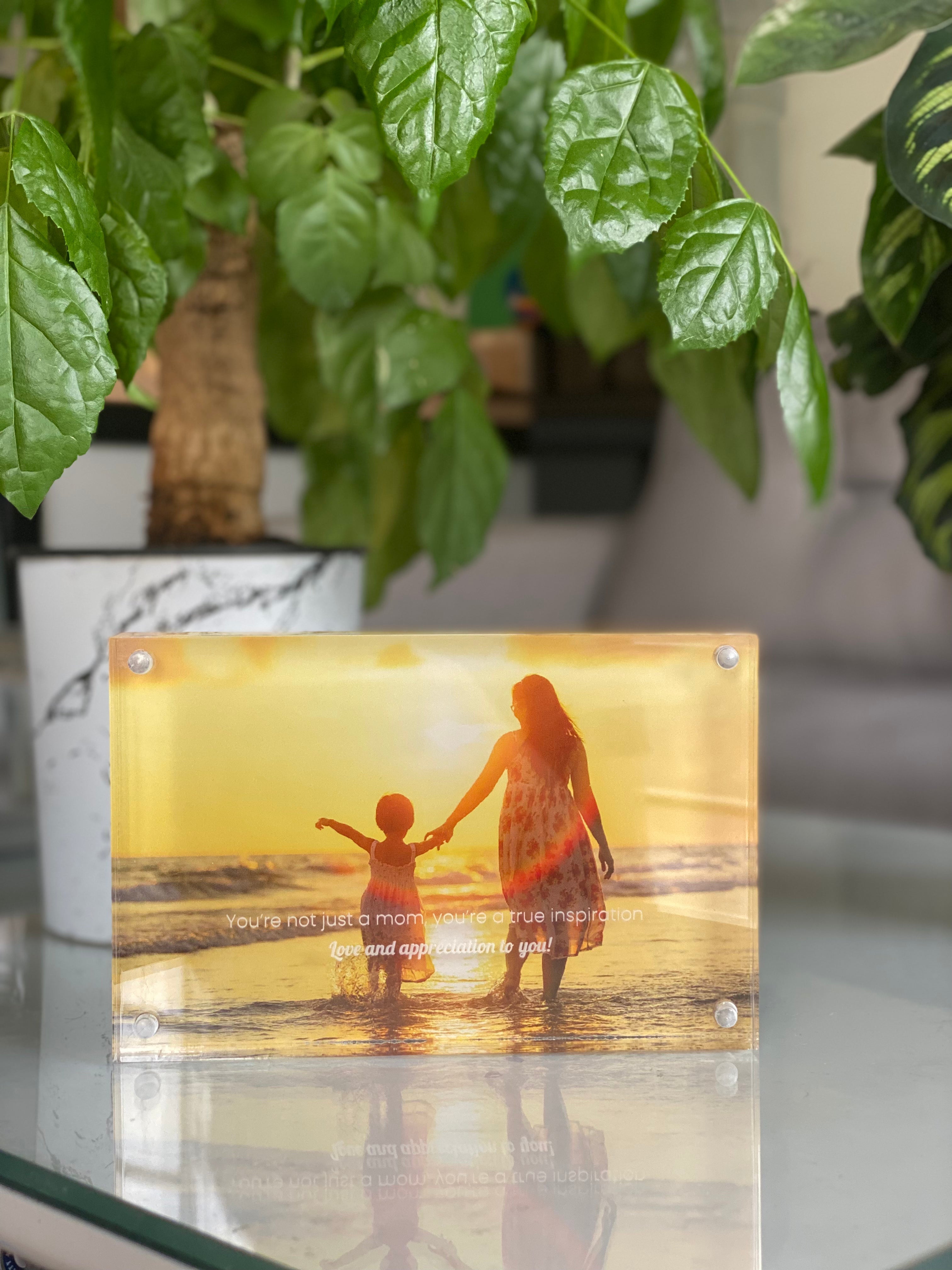 Personalize Acrylic Magnetic Picture Frame