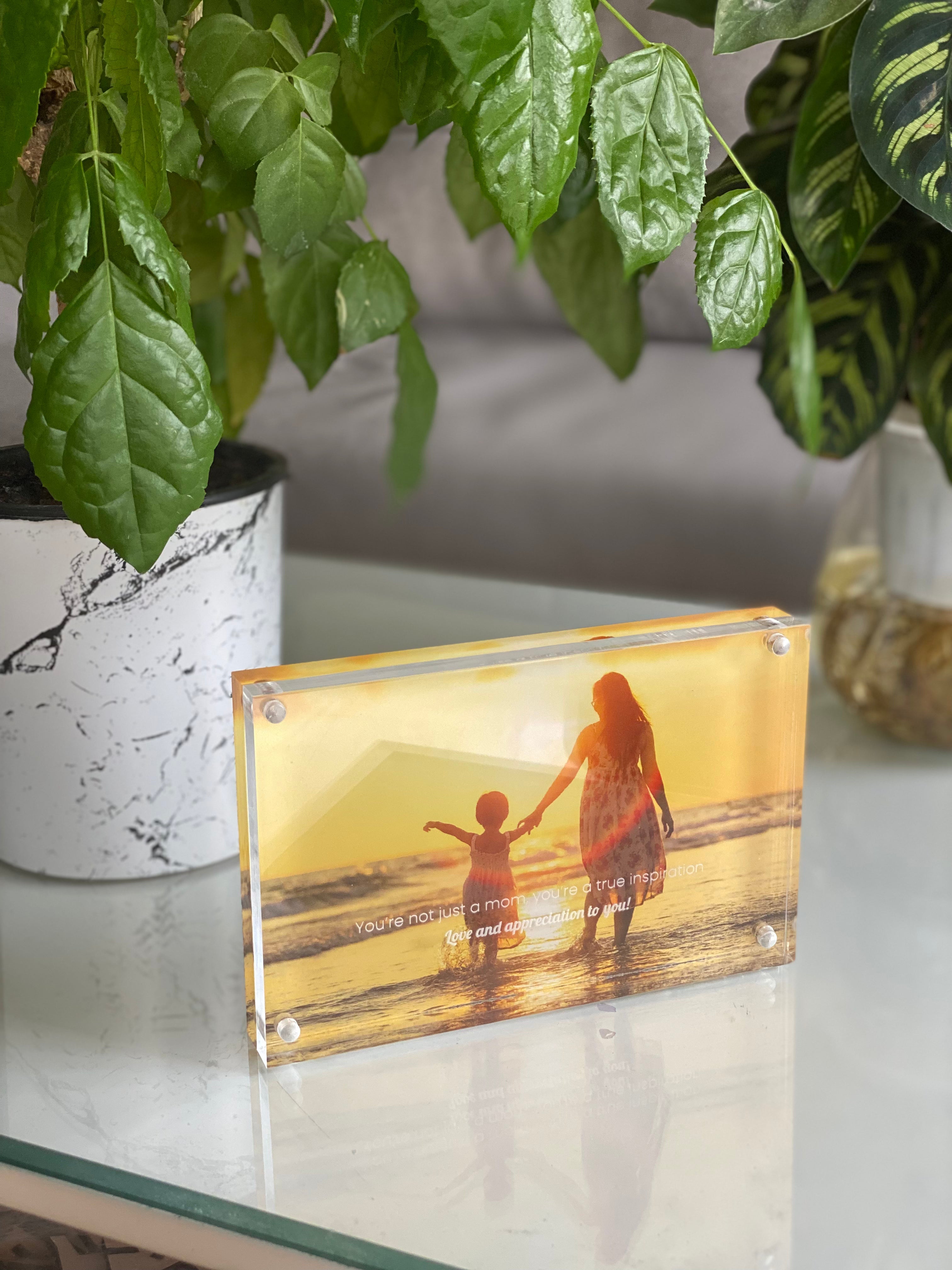 Personalize Acrylic Magnetic Picture Frame