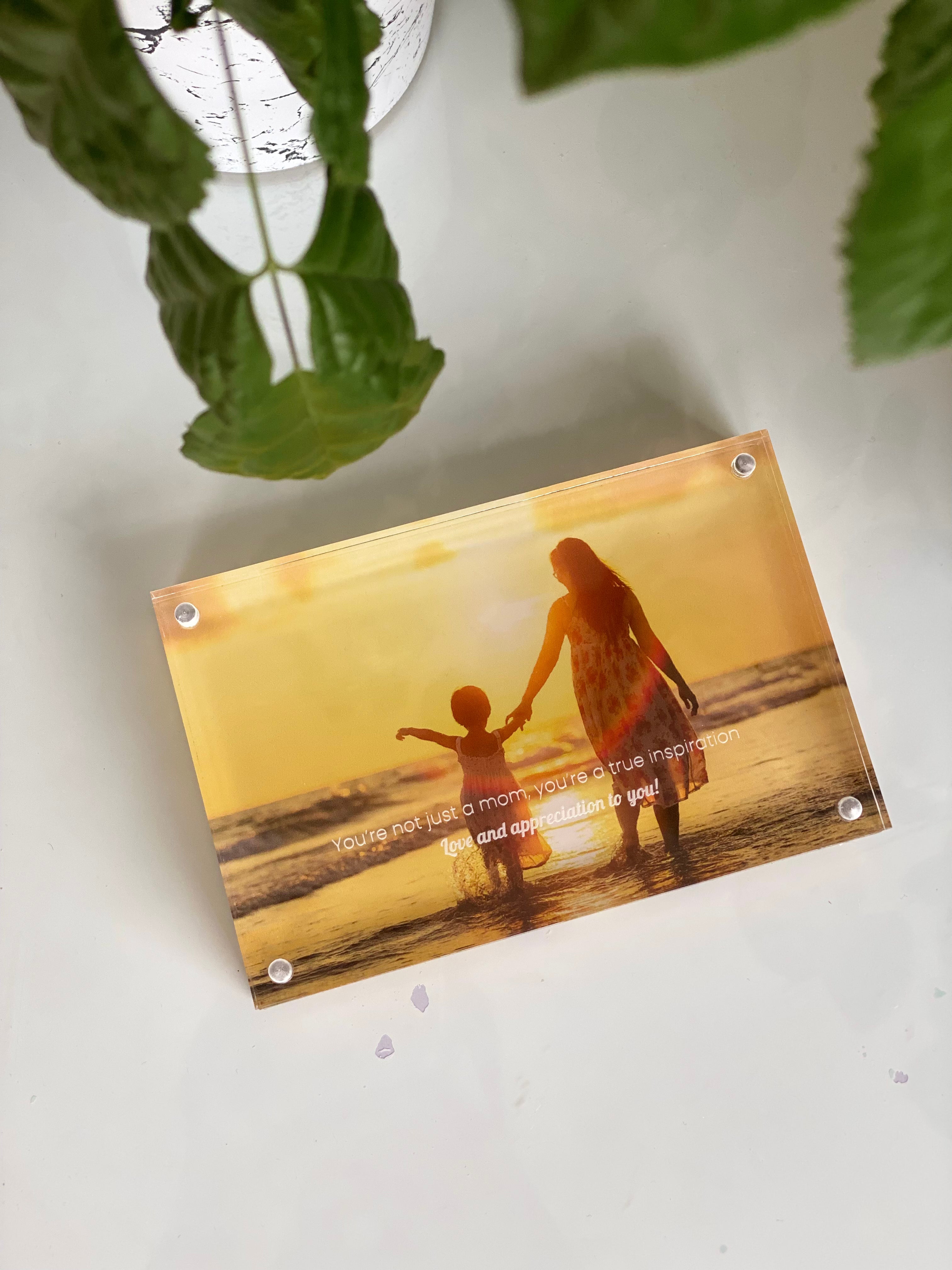 Personalize Acrylic Magnetic Picture Frame