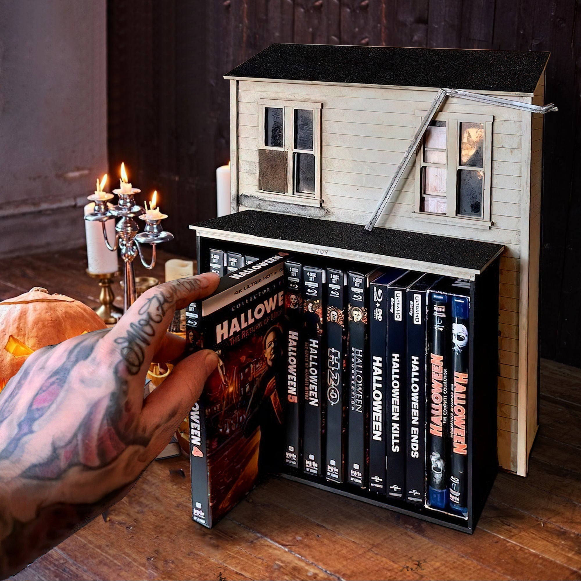 Halloween House Decorate Book & Media Storage (HM01)